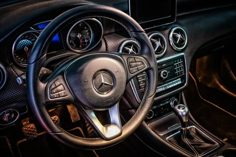 Leasing czy Finansowanie – Wybierz Optymalne Rozwiązanie Dla Samochodów Firmowych!